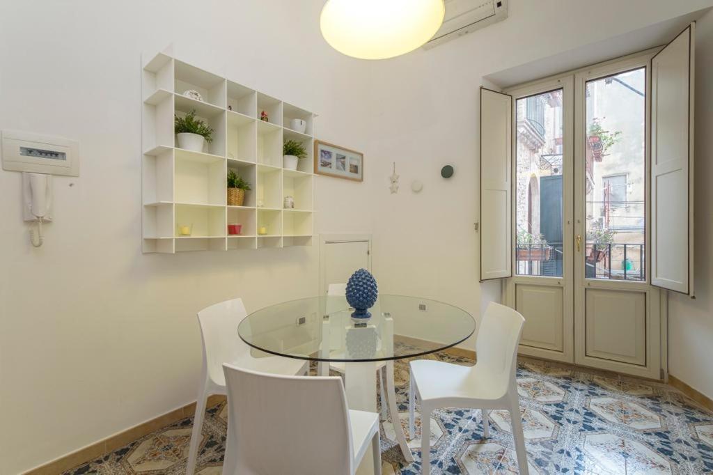 Elegant Apartment In טאורמינה מראה חיצוני תמונה