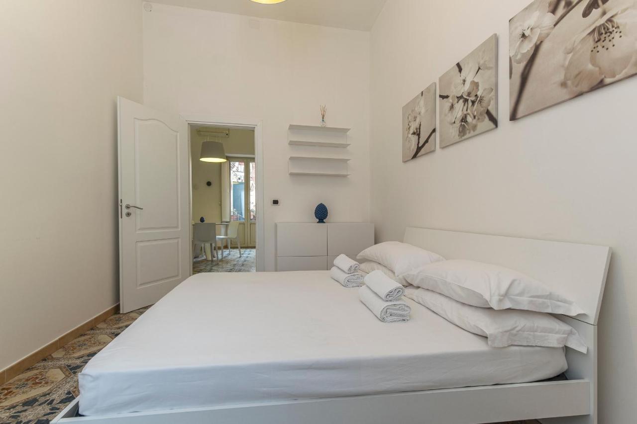 Elegant Apartment In טאורמינה מראה חיצוני תמונה